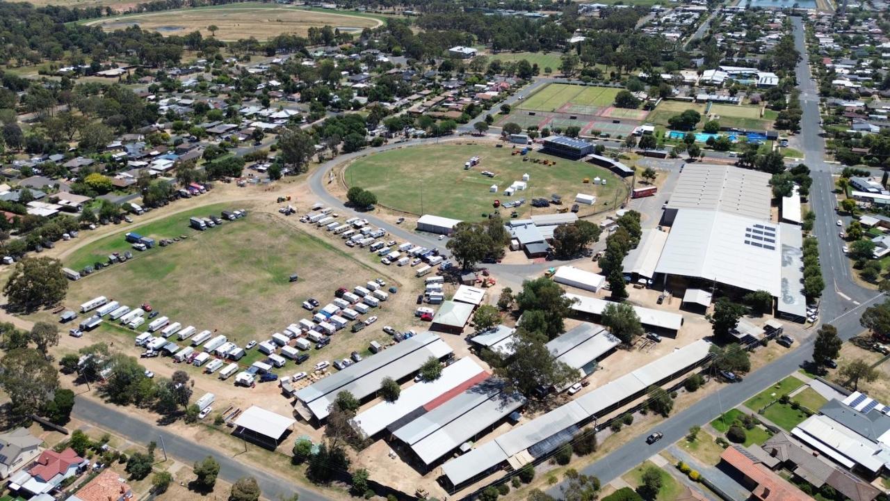 Tatura Country Motel Kültér fotó